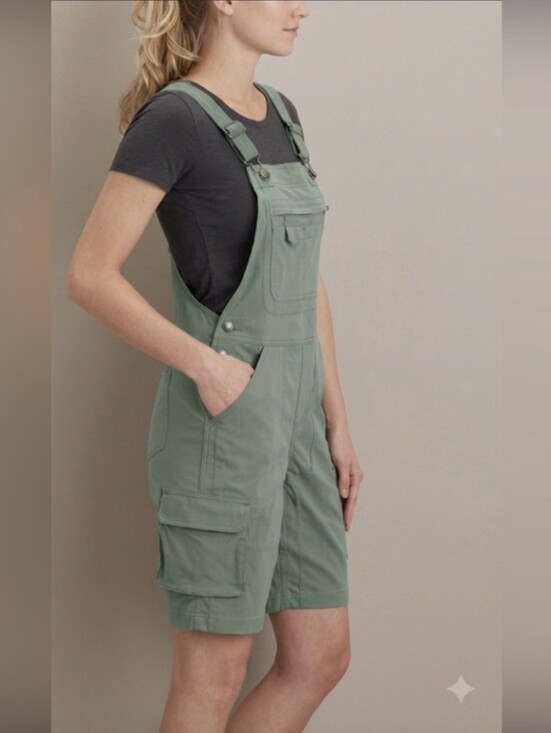 Duluth Trading Co Pants - Heirloom Garden Overall Shorts
